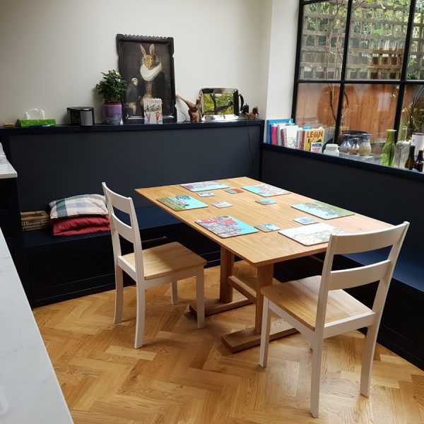 Oak dining table with turned legs, london