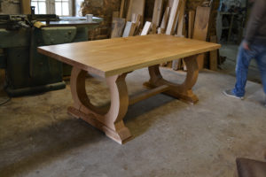 Bespoke oak dining table for 6 people