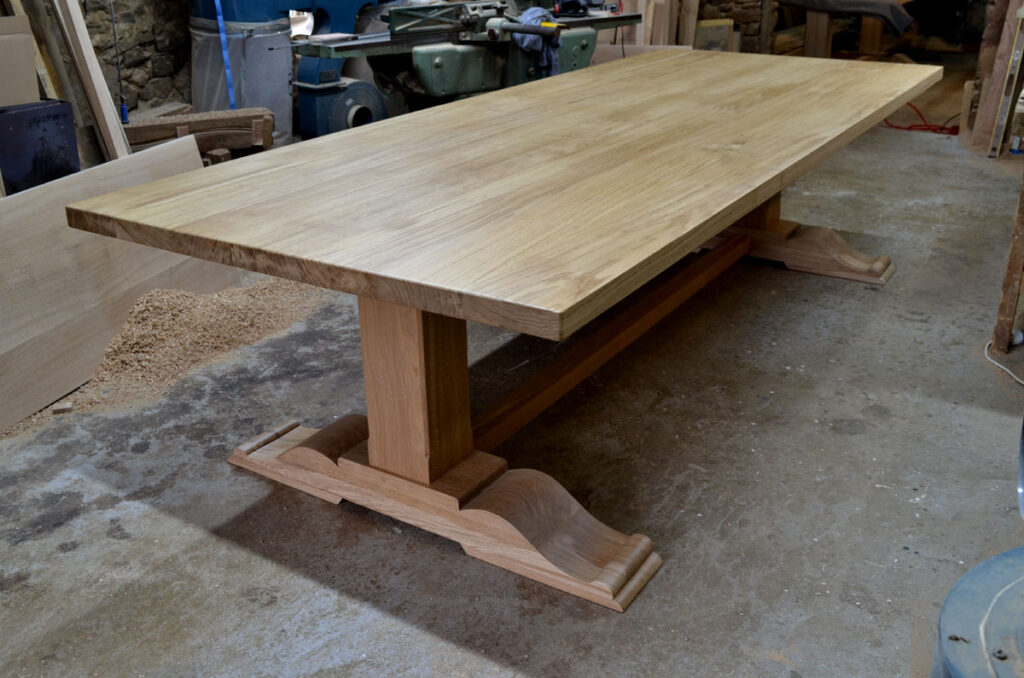Bespoke Dining Tables Handmade Oak Dining & Kitchen Tables Makers