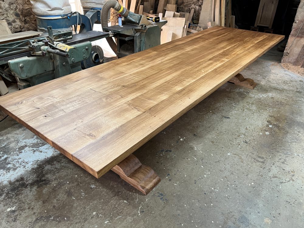 Large oak dining table by Ezra Harvey Large oak dining table by Ezra Harvey