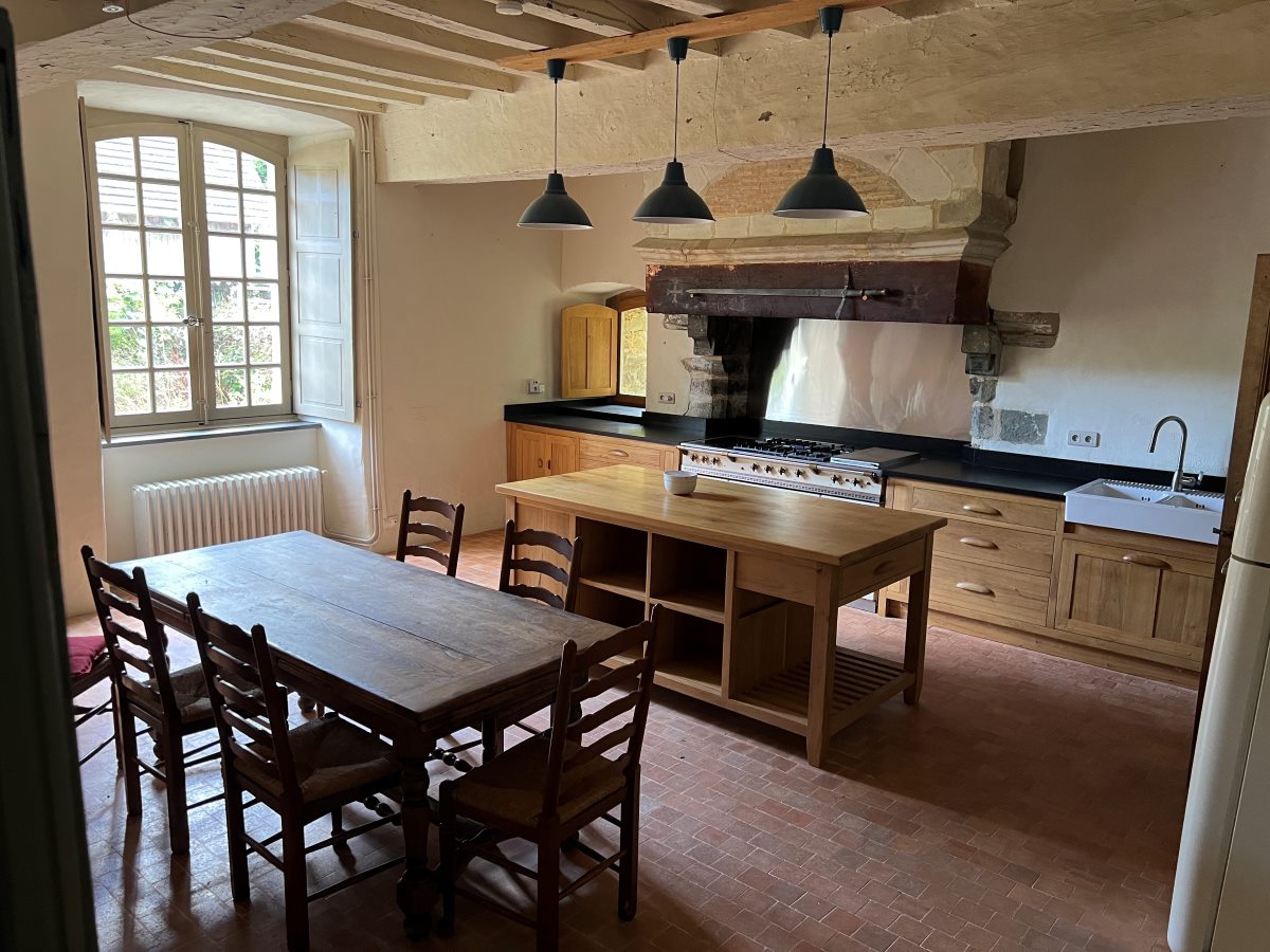 Bespoke oak french kitchen